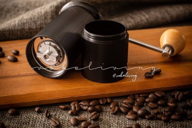 قلب صحي مع فنجان قهوة